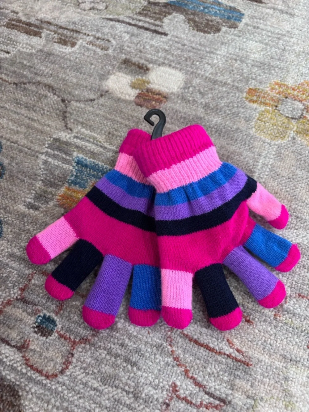 NWT Kids Colorblock Gloves - Pink Blue Purple